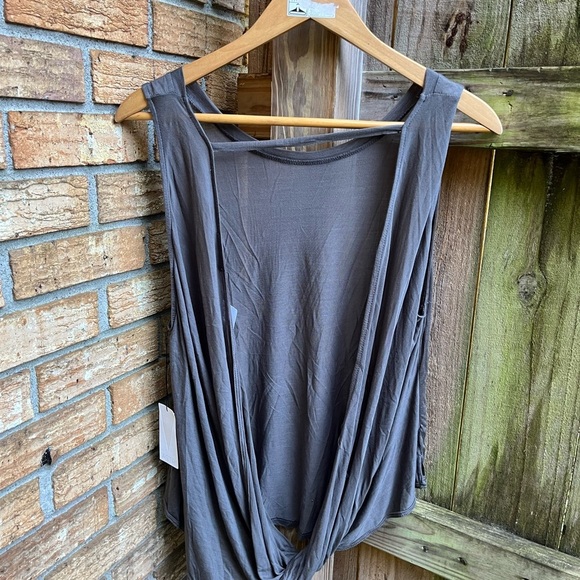 Astr Charcoal Tank Top - Picture 2 of 4